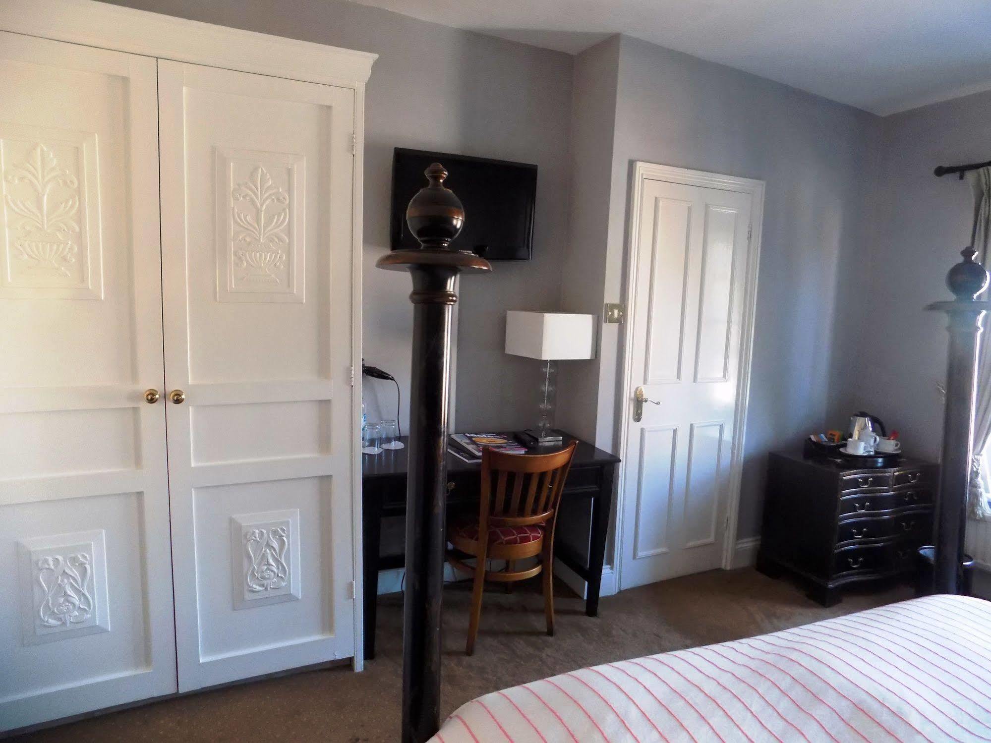 The Angel B&B Chichester Extérieur photo